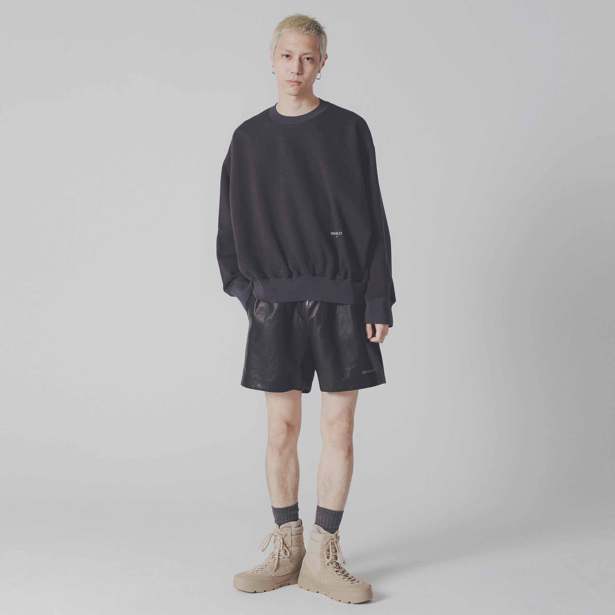 Sweat Shirt