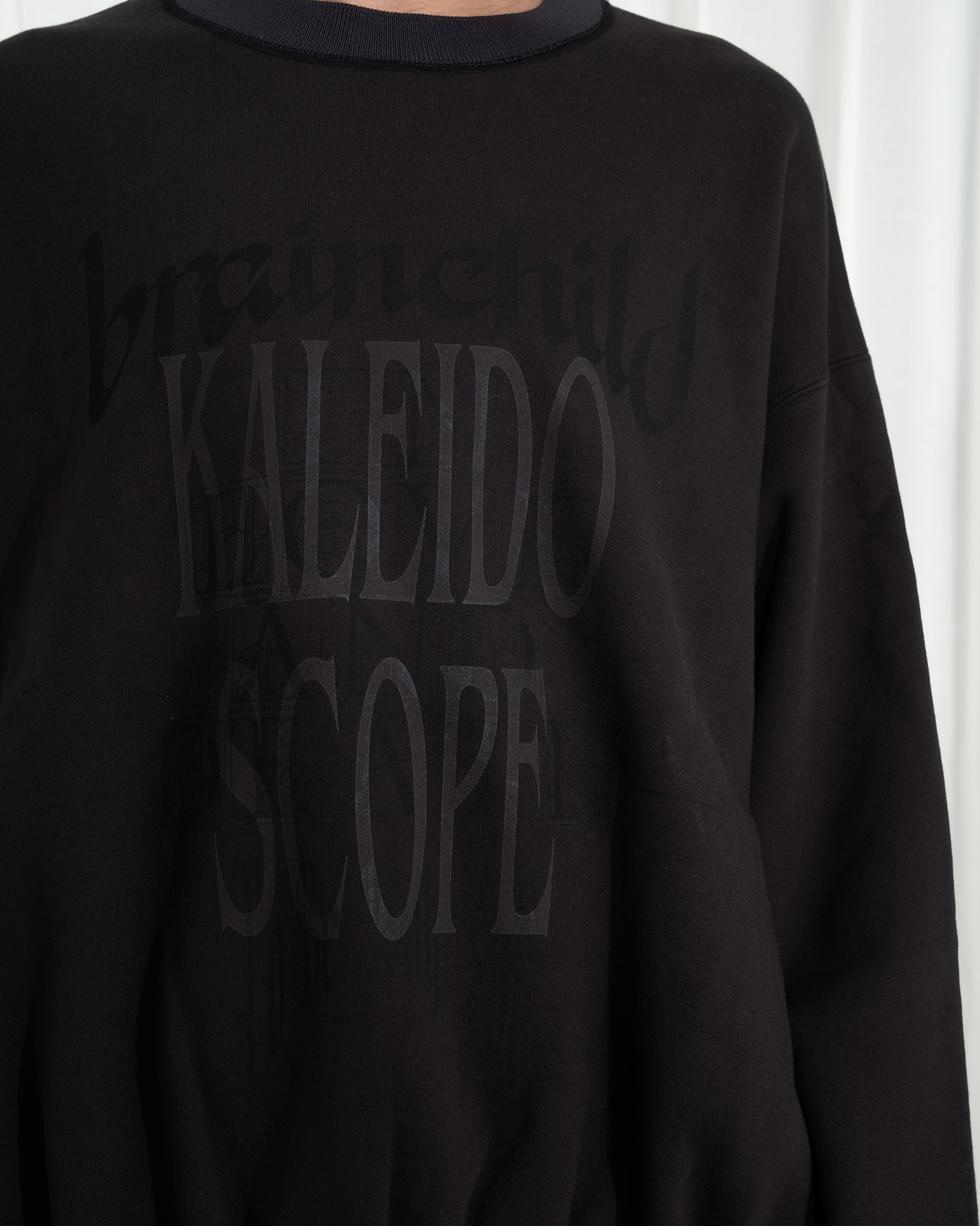 Sweat Shirt