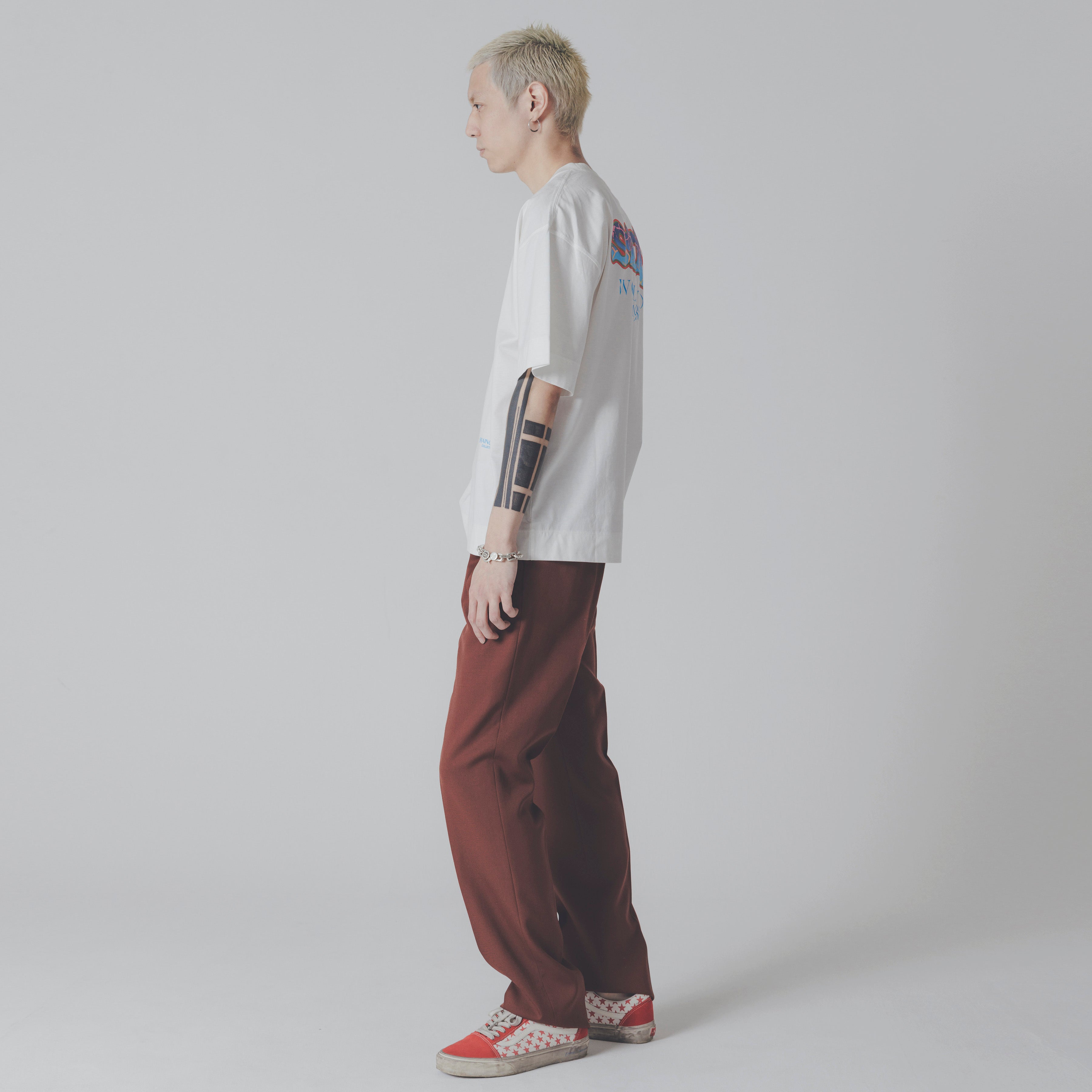 Tee